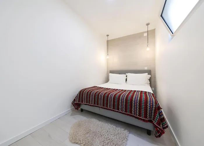 Casa Da Candida One Place, Many Things Apartment